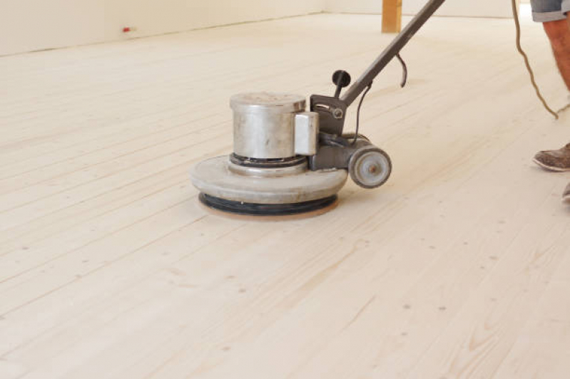 clareamento-piso-madeira