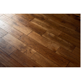 empresa de manutenção de piso de madeira taco Petropolis