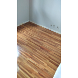 raspagem de piso taco de madeira Sacomã